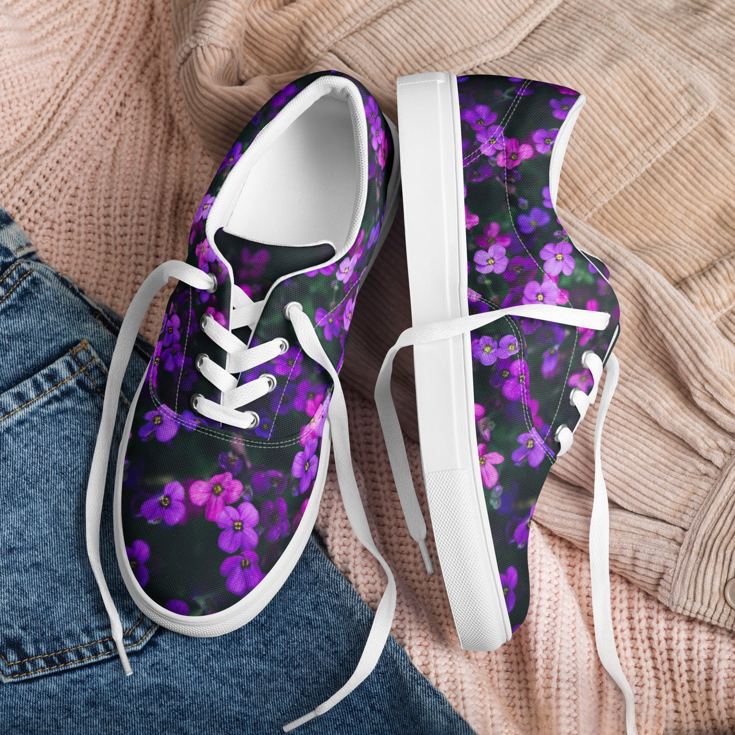 Women’s lace-up canvas shoes - flower design - print on demand