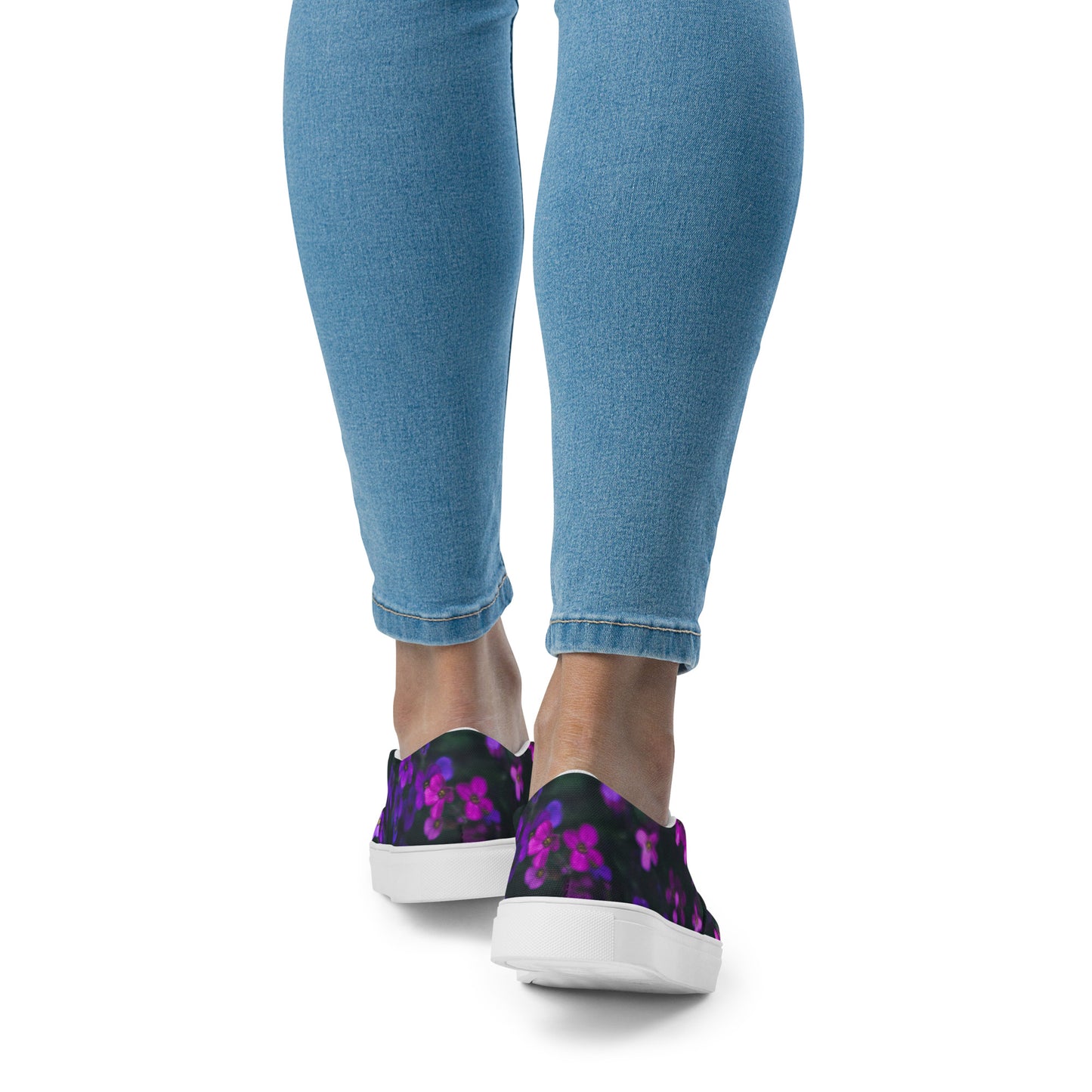 Women’s slip-on canvas shoes - flower design - print on demand