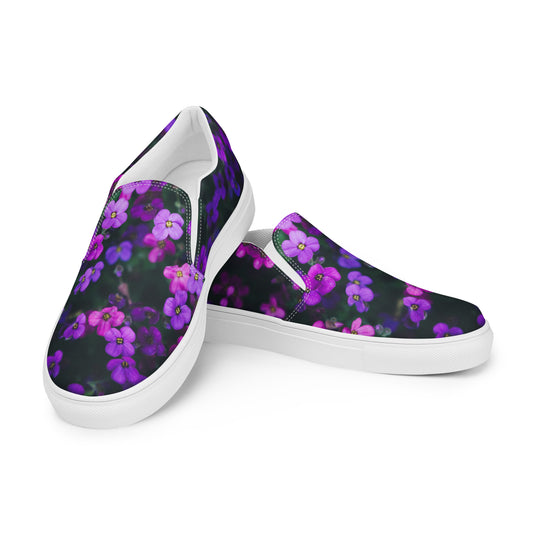 Women’s slip-on canvas shoes - flower design - print on demand